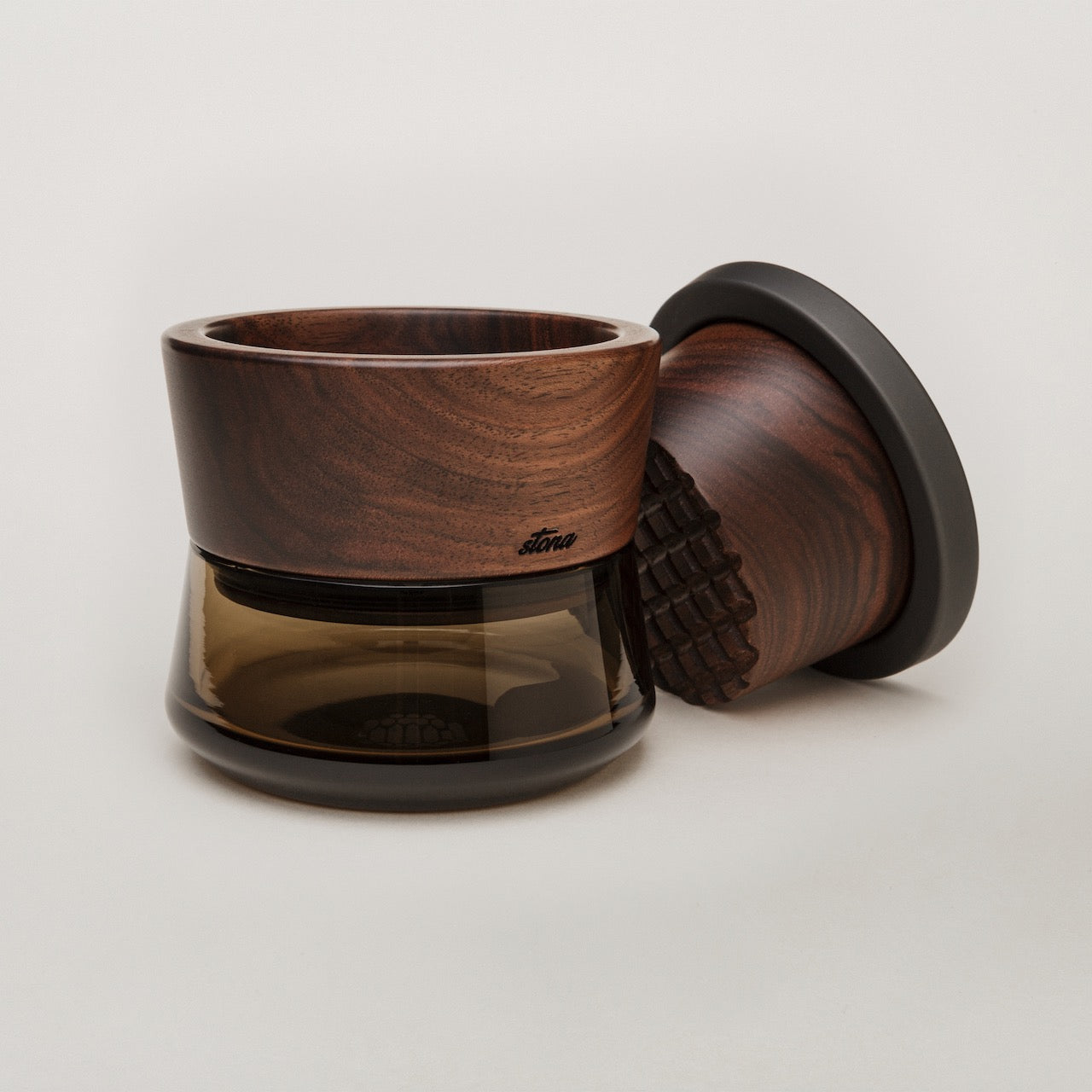 Black Walnut Bundle - Grinder & Aufbewahrungsglas