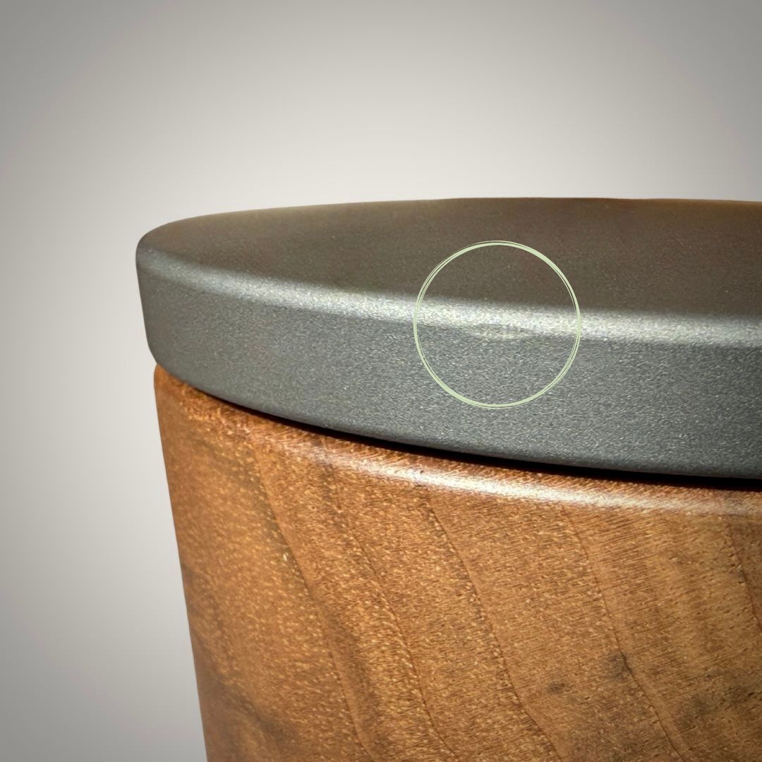 Stona Grinder | Black Walnut, Minor Lid Imperfection