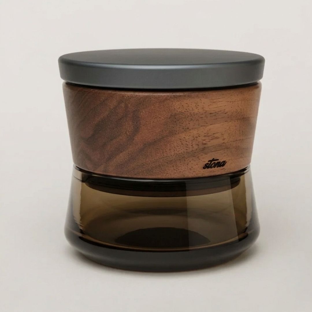 Stona Grinder | Black Walnut, Minor Lid Imperfection